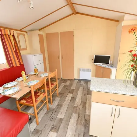 Paradis La Pomme De Pin - Mobil Confort 4 Pieces 6 Personnes + Tv Mae-1929 Кемпинг Жар-сюр-Мер